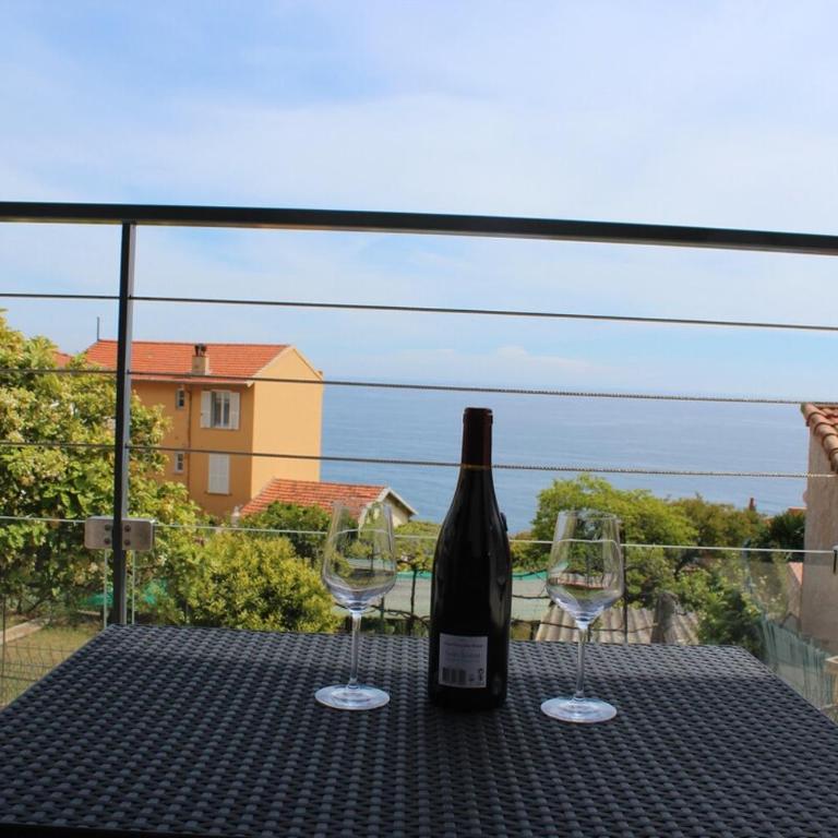 Seaside Bliss Vue Mer Terrasse Proche Monaco & Plage - Apartment mit 1 Schlafzimmer - 2