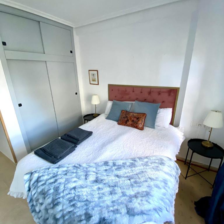 Sunylife - Two-Bedroom Apartment - 11