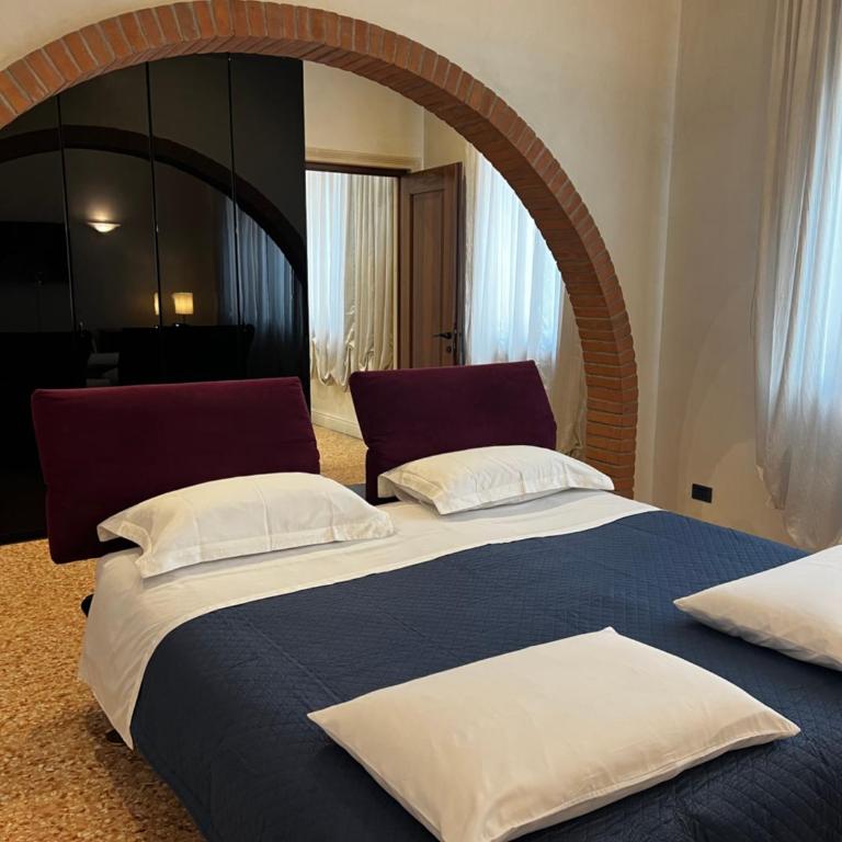 Locazione Turistica Joyful Padova - Camera Tripla con Bagno Privato - 5