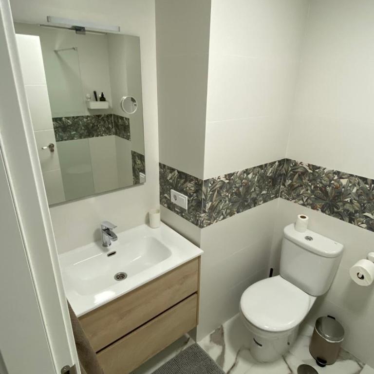 Sunylife - Two-Bedroom Apartment - 14