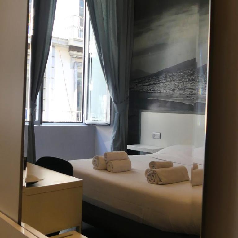 Beverello Rooms - Camera Quadrupla - 11