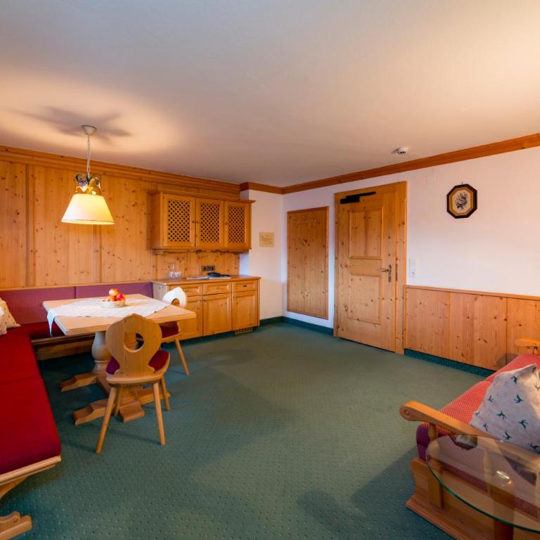 Alpengasthof Rossmoos - Familienzimmer mit Balkon - Nebengebäude - 5