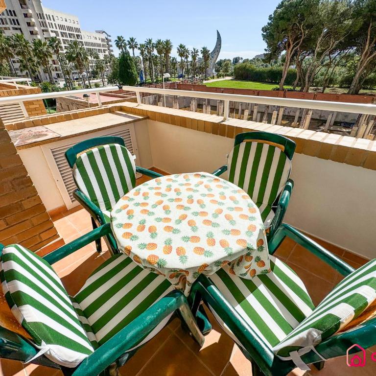 Retiro de Mar - Apartamento de 2 dormitorios con balcón y vistas al mar - 1