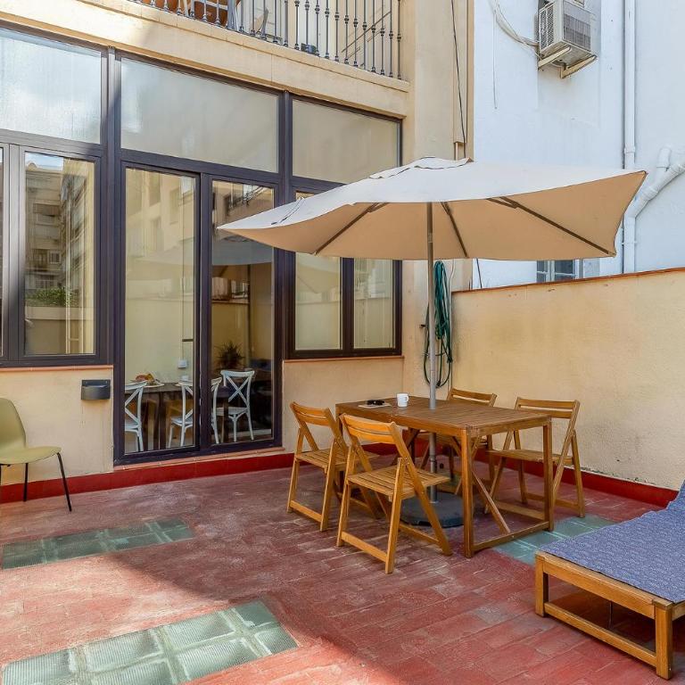 AB Bailen Apartments - Five-Bedroom Apartment with Private Terrace - 11