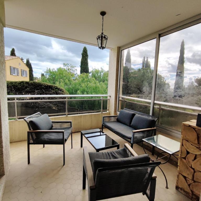 Chez Line - Appartement 2 Chambres avec Balcon - 13