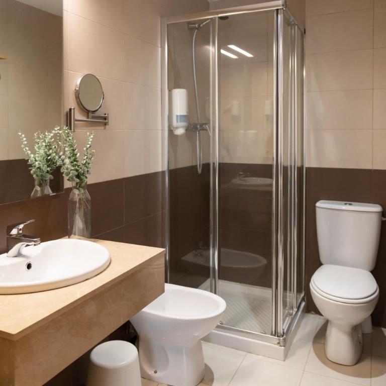 Hideout 26 - Two-Bedroom Apartment - 2