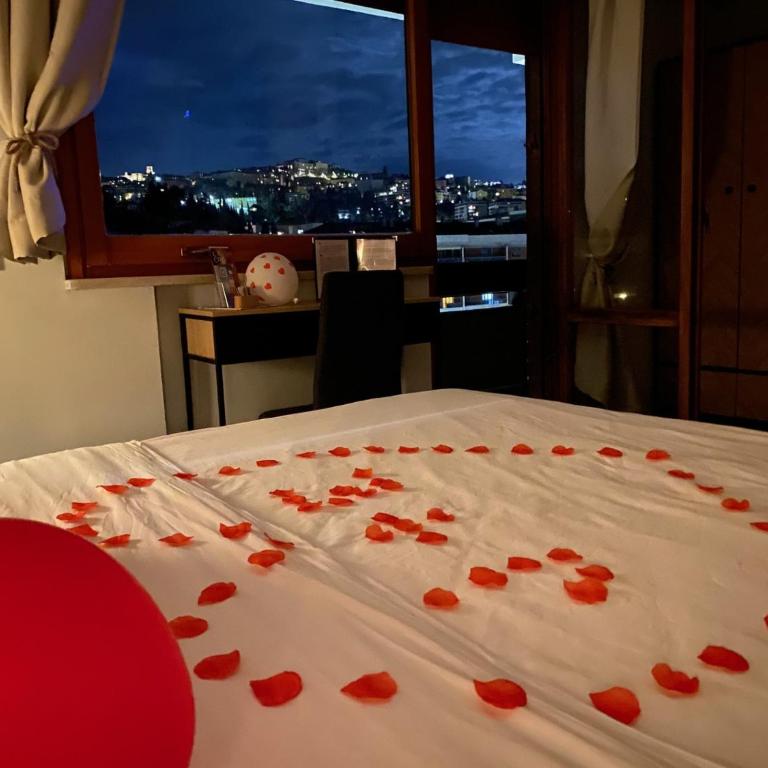 Perugia Suite - Suite con Vasca Idromassaggio - 2