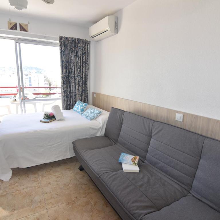 RNET - 600 Llevant 04-06 B - One-Bedroom Apartment - 8