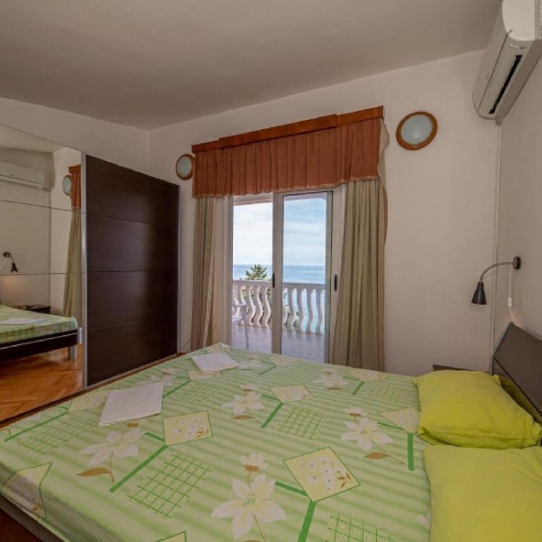 Villa Yovan Seaview - Villa - 2