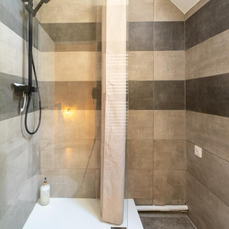 Maison de ville avec terrasse Proche métro - Apartment mit 3 Schlafzimmern - 17