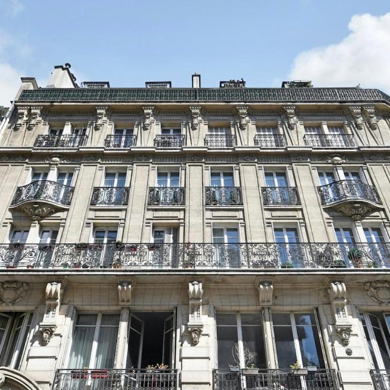 LE BEAU MARAIS - Luxury Apartments, AIR COND, LIFT - Deluxe Queen One-Bedroom TOURMALINE - 2