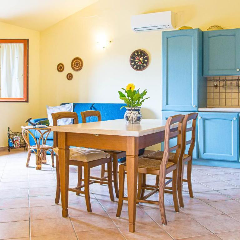 Villetta con giardino - Cala Gonone - Appartamento con 2 Camere da Letto - 2