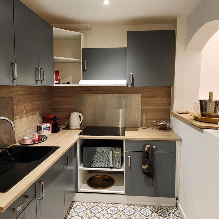Sérénité au Palais Suite romantique Jacuzzi - Apartment mit 1 Schlafzimmer - 14