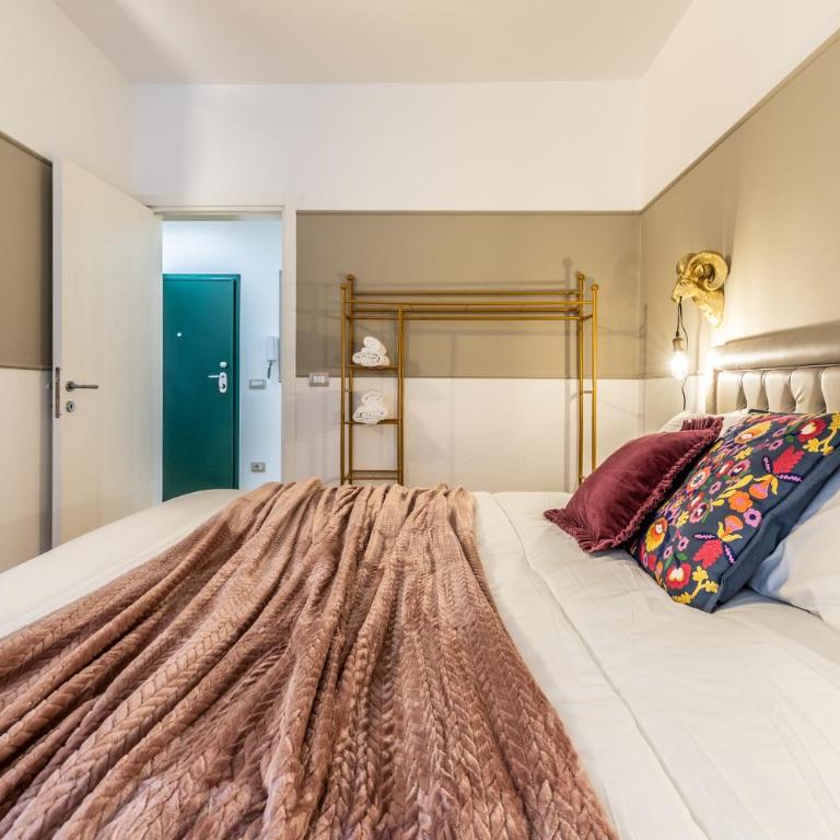 HouSmart Azzo Gardino 4 - Appartamento con 2 Camere da Letto - 19