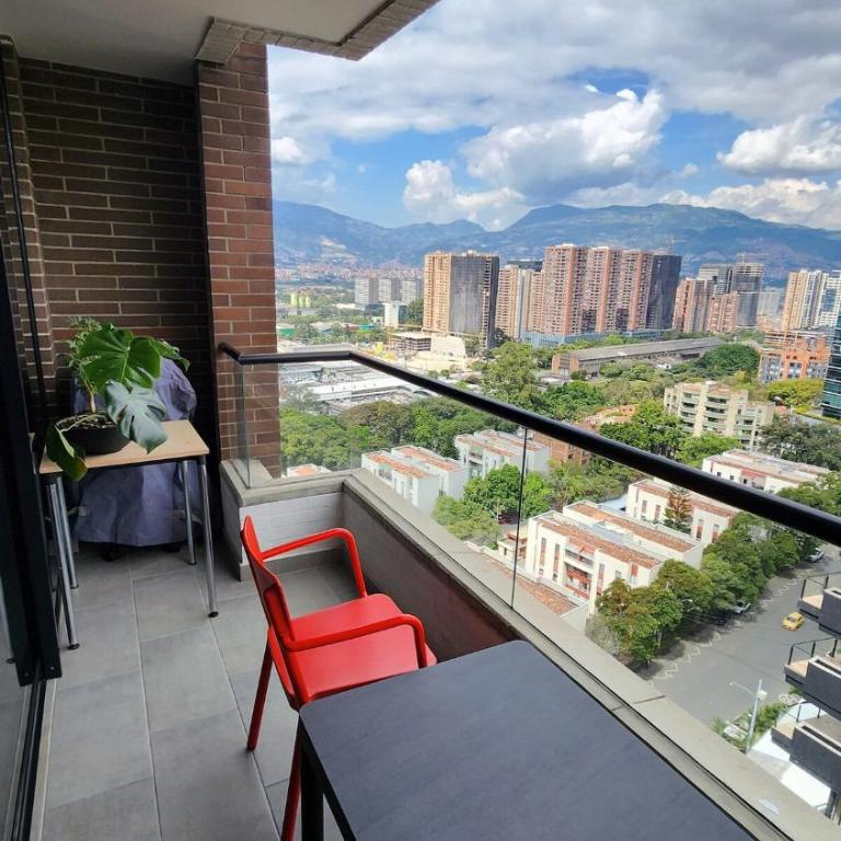The best location in Poblado Air conditioning - One-Bedroom Apartment - 34