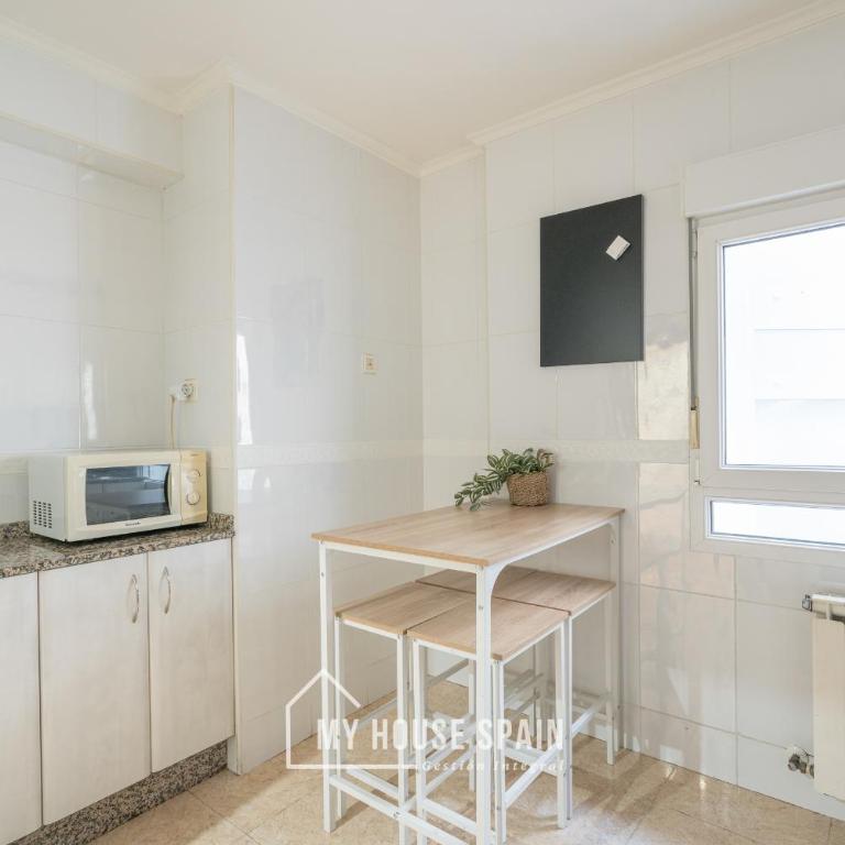 MyHouseSpain - Encantador apartamento en Gijón - Apartamento de 2 dormitorios - 9