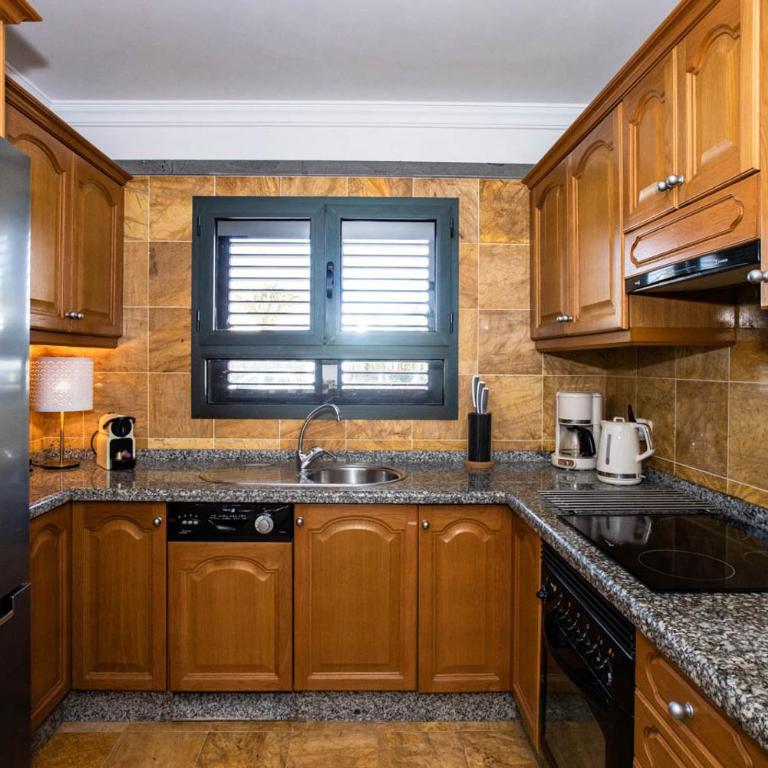 Domus Vulcani Villa Lotus - Two-Bedroom Villa - 13