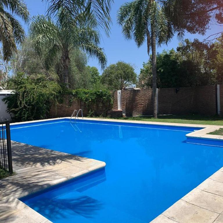 casona con pileta en ubicacion inmejorable en cordoba - Casa de 4 dormitorios - 14