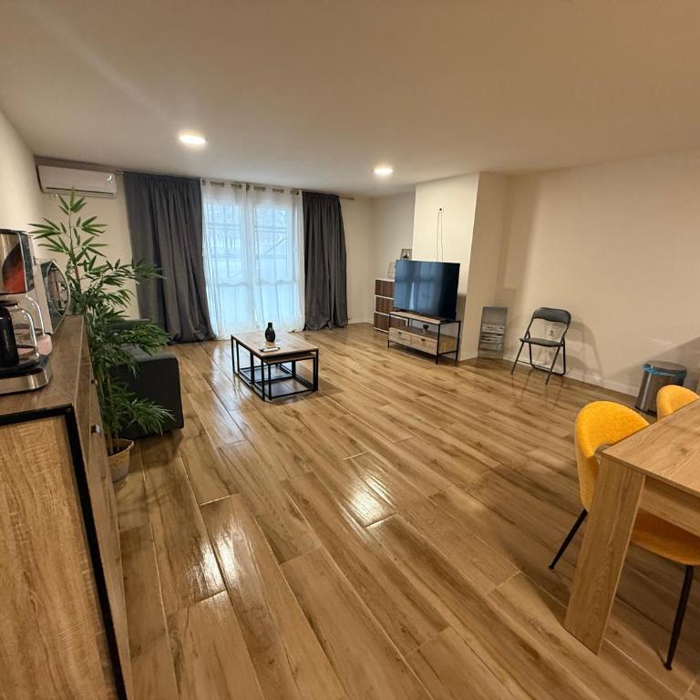 Alicante 20 - One-Bedroom Apartment - 4