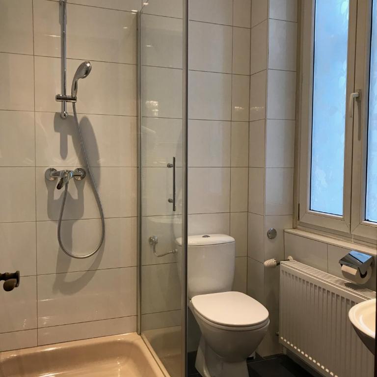 Cityhotel Ratheiser - Doppelzimmer - 10