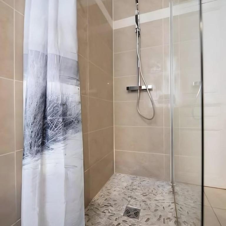 TBS 323 - Superb apartment with Eiffel Tower view - Appartement 2 Chambres - 16
