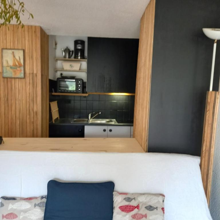 Port en Dro Mer et Maisons - One-Bedroom Apartment - 8