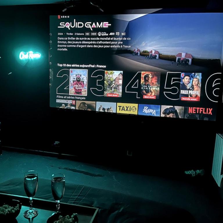 CinéRoom Private Cinema in Bourges - Appartement 1 Chambre - 2
