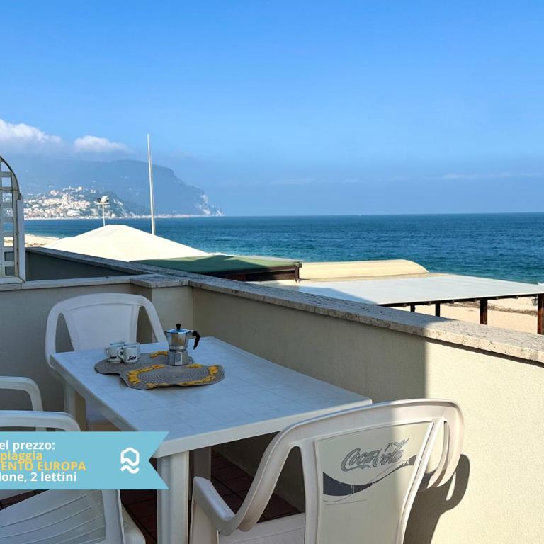 RS321 - Marcelli, trilocale fronte mare con spiaggia inclusa - Appartamento con 2 Camere da Letto - 2