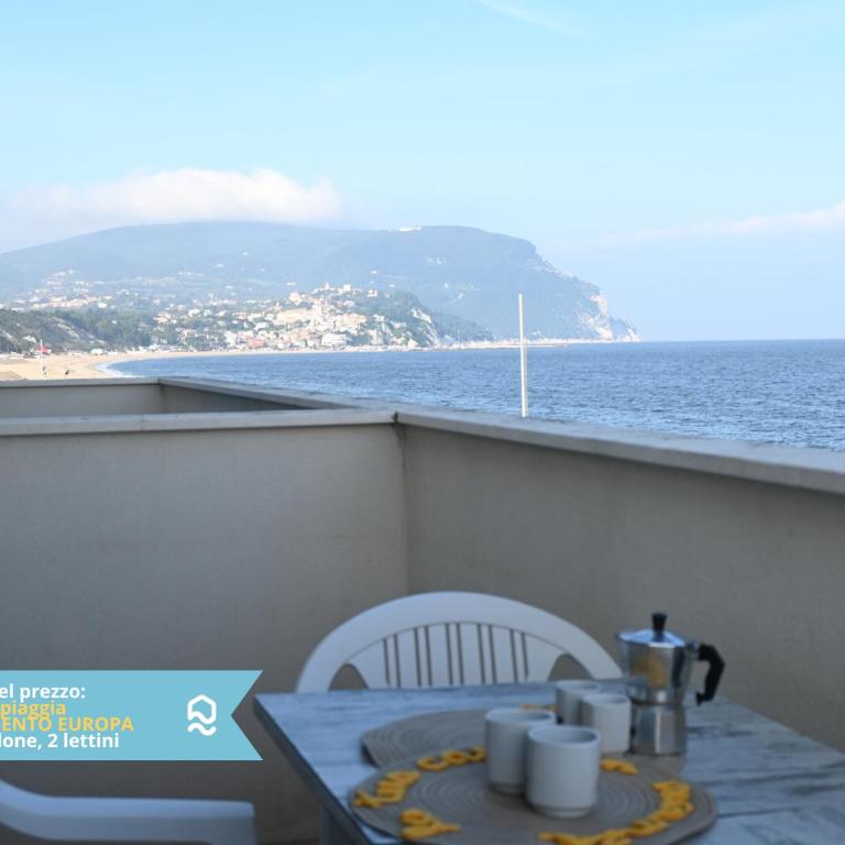 RS324 - Marcelli, trilocale fronte mare con spiaggia inclusa - Appartamento con 2 Camere da Letto - 17