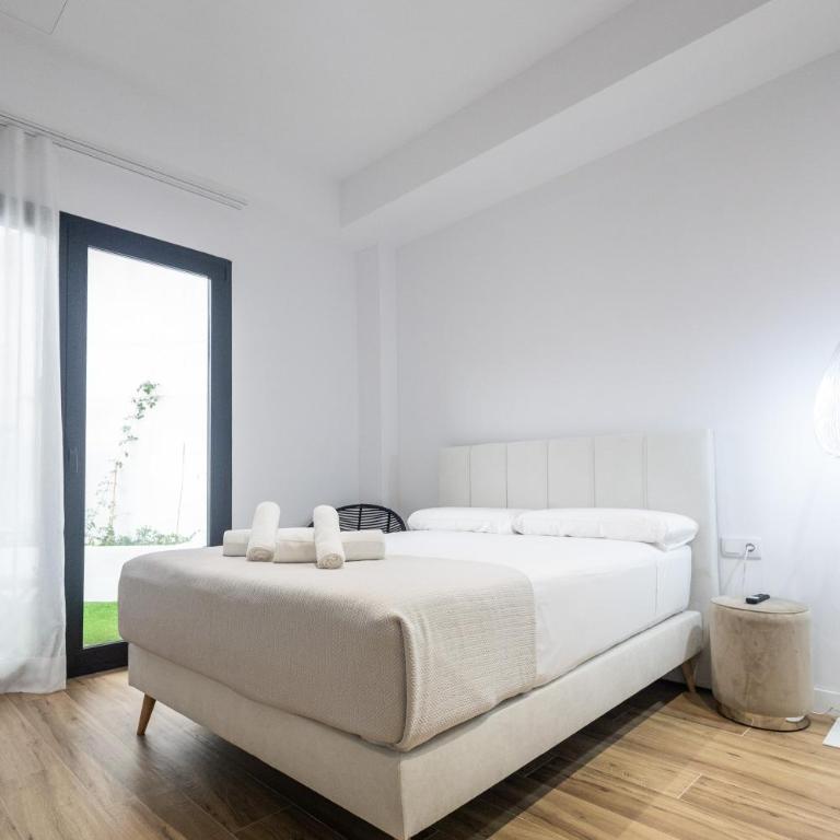 Primat Reig flats - Studio with Terrace - 2