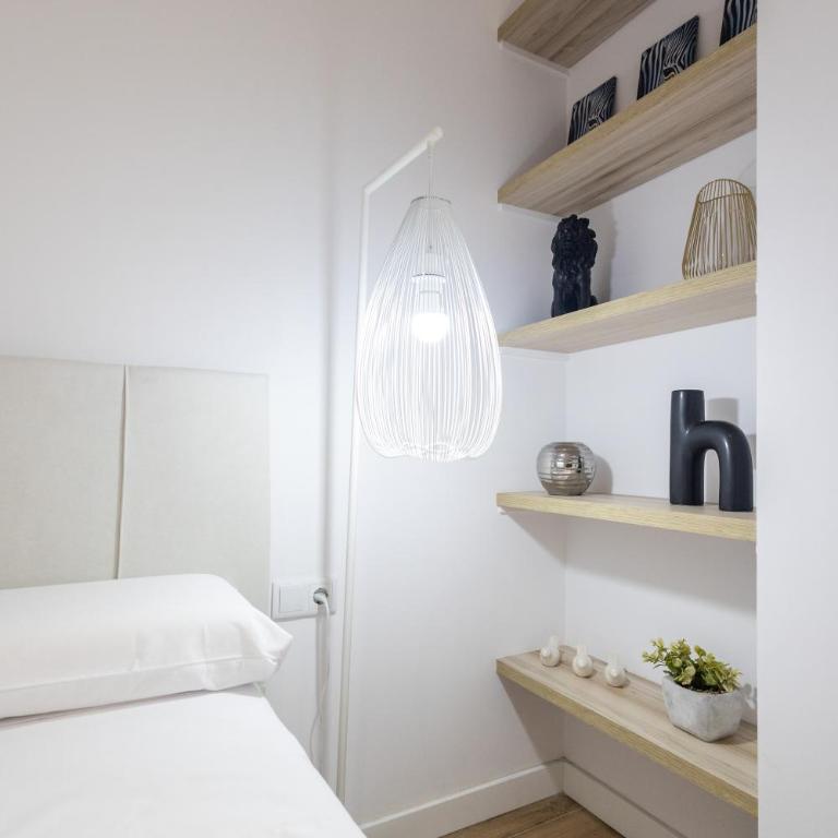 Primat Reig flats - Studio with Terrace - 14