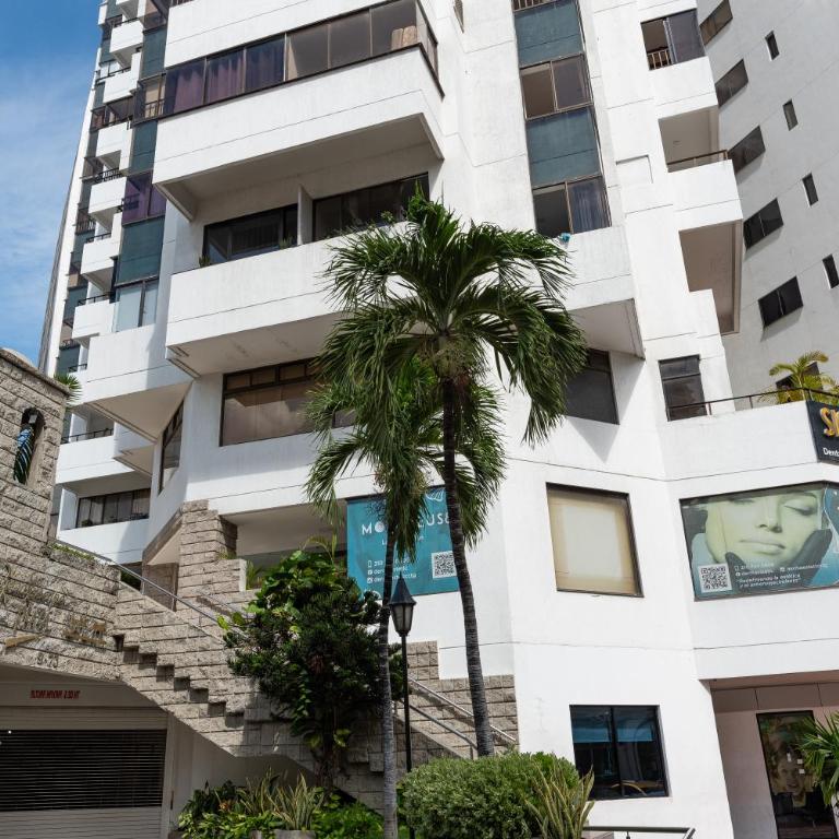 Apartamento en Bocagrande - Piscina, Jacuzzi y Mar - Apartamento de 1 dormitorio - 24