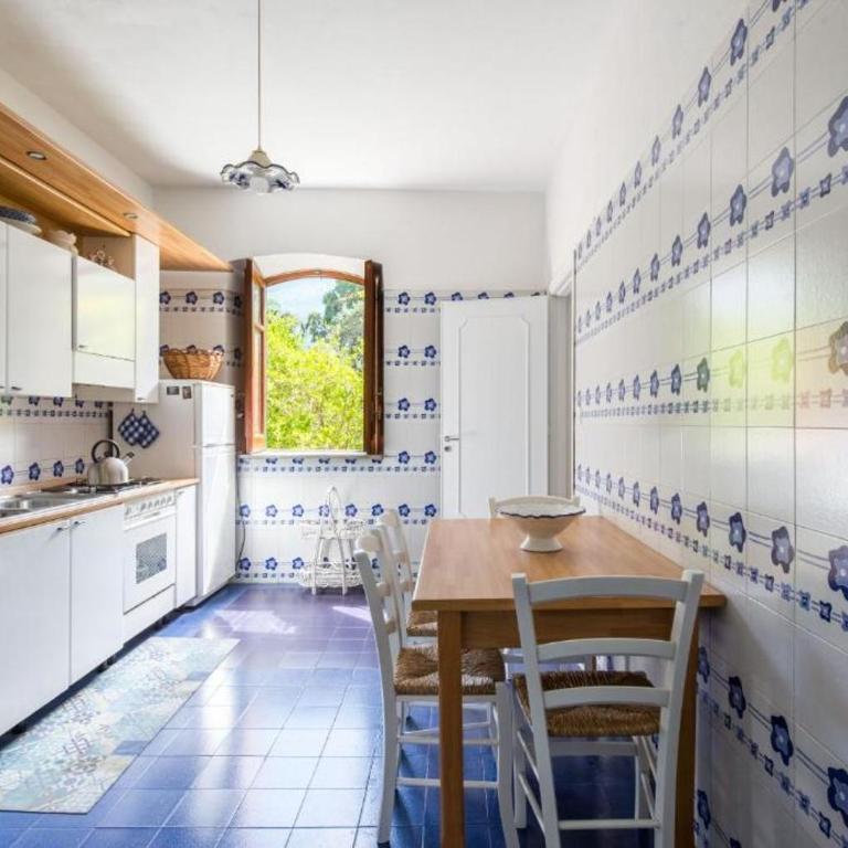 Villa Emma 50 mt from the sea with private pool - Villa with Sea View - 29