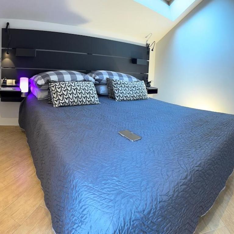 Appartamento 3C in Centro al Mare - Riccione - Three-Bedroom Apartment with Balcony - 39