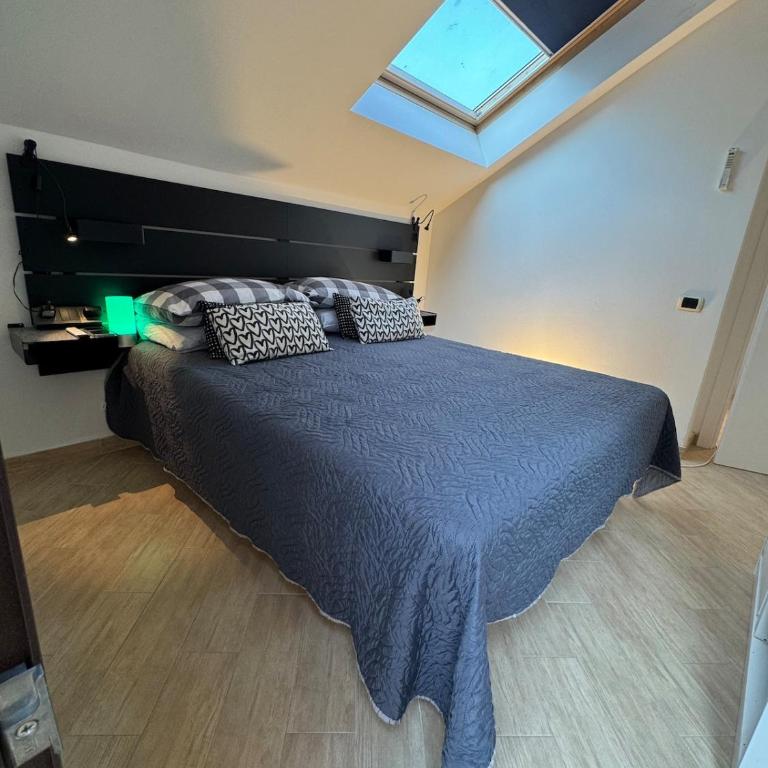 Appartamento 3C in Centro al Mare - Riccione - Three-Bedroom Apartment with Balcony - 41