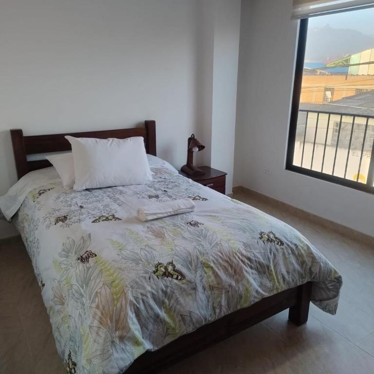 Apartamento el Rubí 202 - Three-Bedroom Apartment - 1