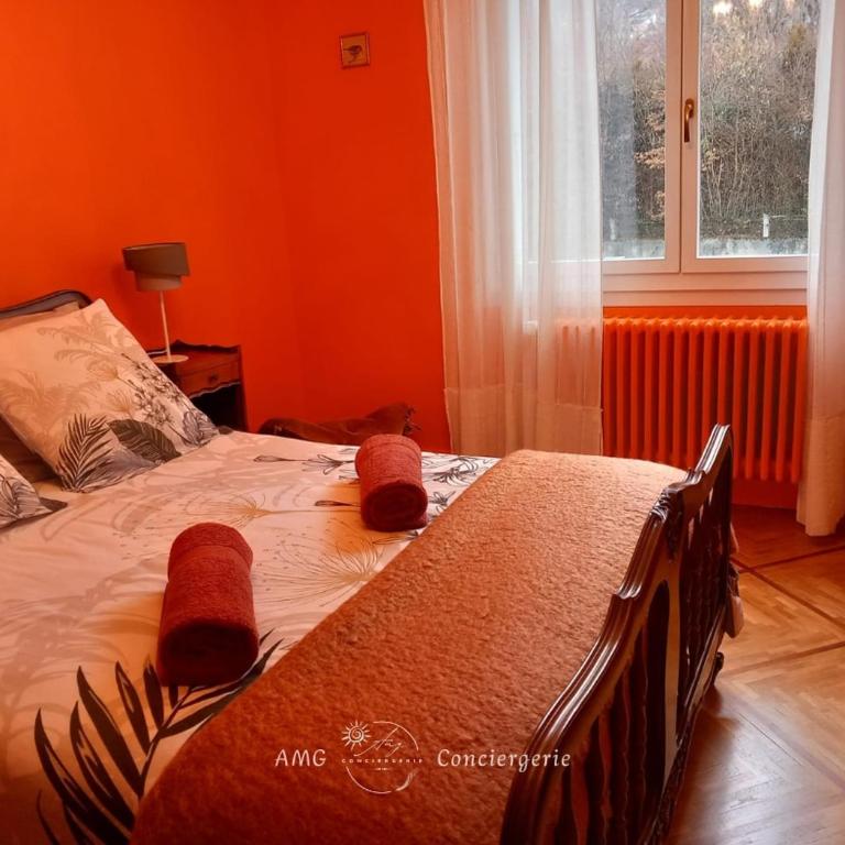 Logement à deux pas du Lac, proche du centre ville - Two-Bedroom House - 16