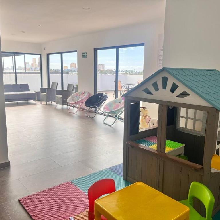 Marina Cerritos Apartment - One-Bedroom Apartment - 1