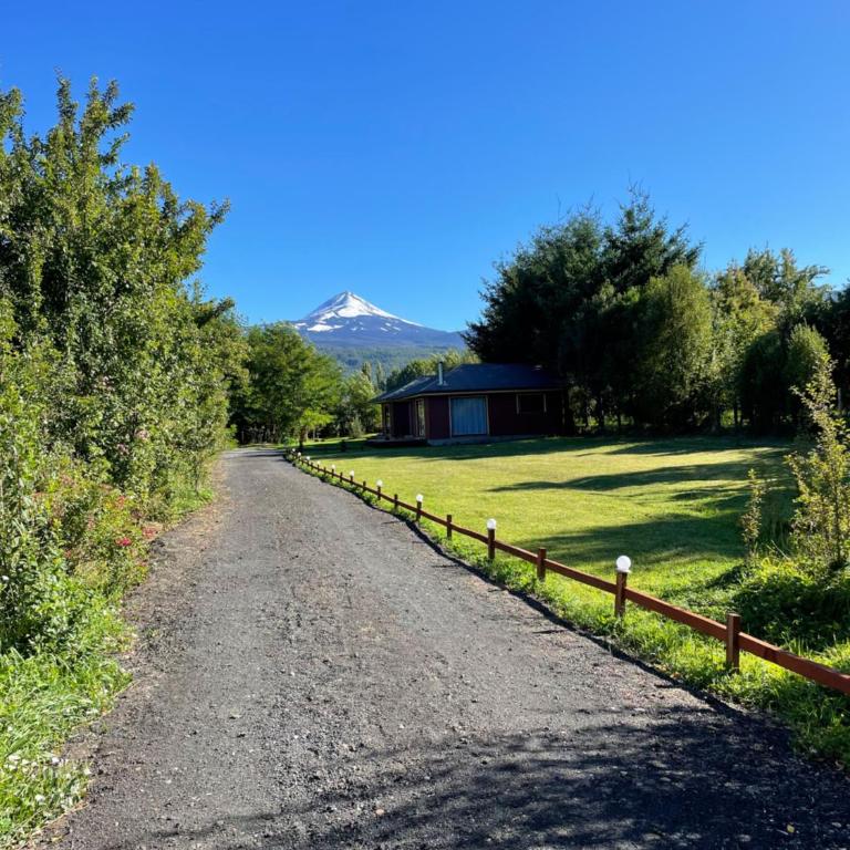 Comodidad y Hermosa Vista Volcán - Two-Bedroom House - 1