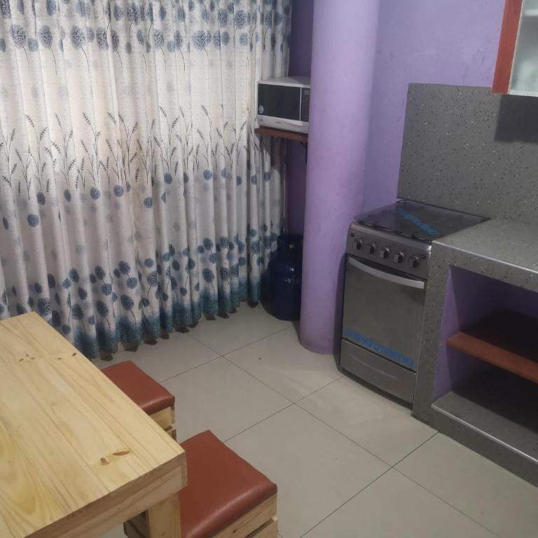 Hostal Sol de Chosica - Deluxe Double Room (2 Adults + 1 Child) - 3