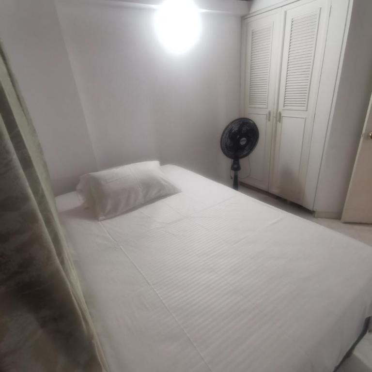 Imbanaco Centro Medico Apartamento Estadio - One-Bedroom Apartment - 9