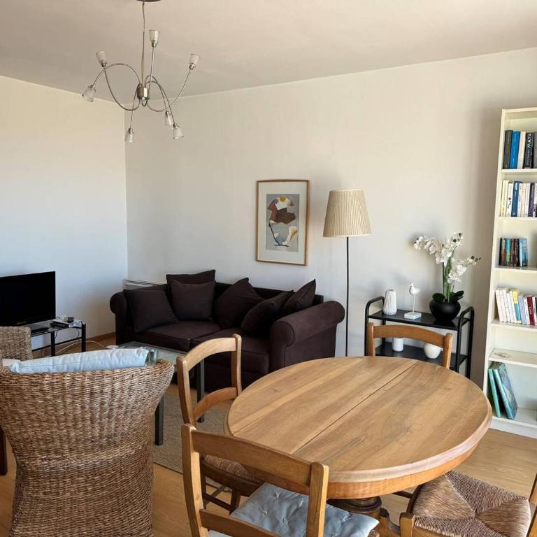 Royan : Appartement 47m², Balcon, Parking privé, Ascenseur - FR-1-738-48 - Appartamento - 5