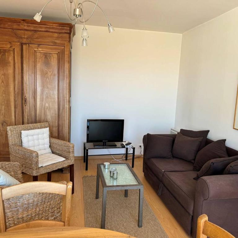 Royan : Appartement 47m², Balcon, Parking privé, Ascenseur - FR-1-738-48 - Appartamento - 10