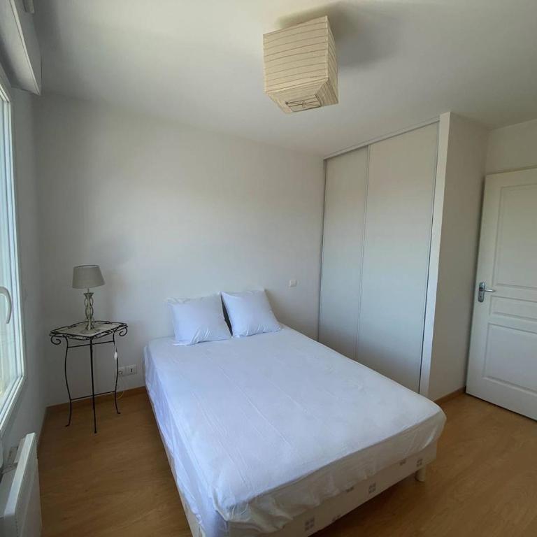 Royan : Appartement 47m², Balcon, Parking privé, Ascenseur - FR-1-738-48 - Appartamento - 16