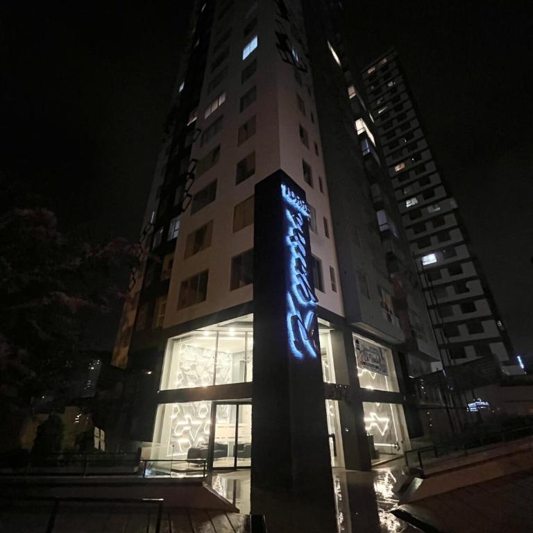 Departamento con la mejor vista en Obrajes - Apartamento de 2 dormitorios - 28