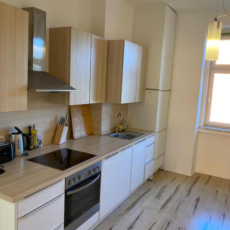 Apartment, close to the town hall, city centre and Raiffeisen Sportpark - One-Bedroom Apartment - 7