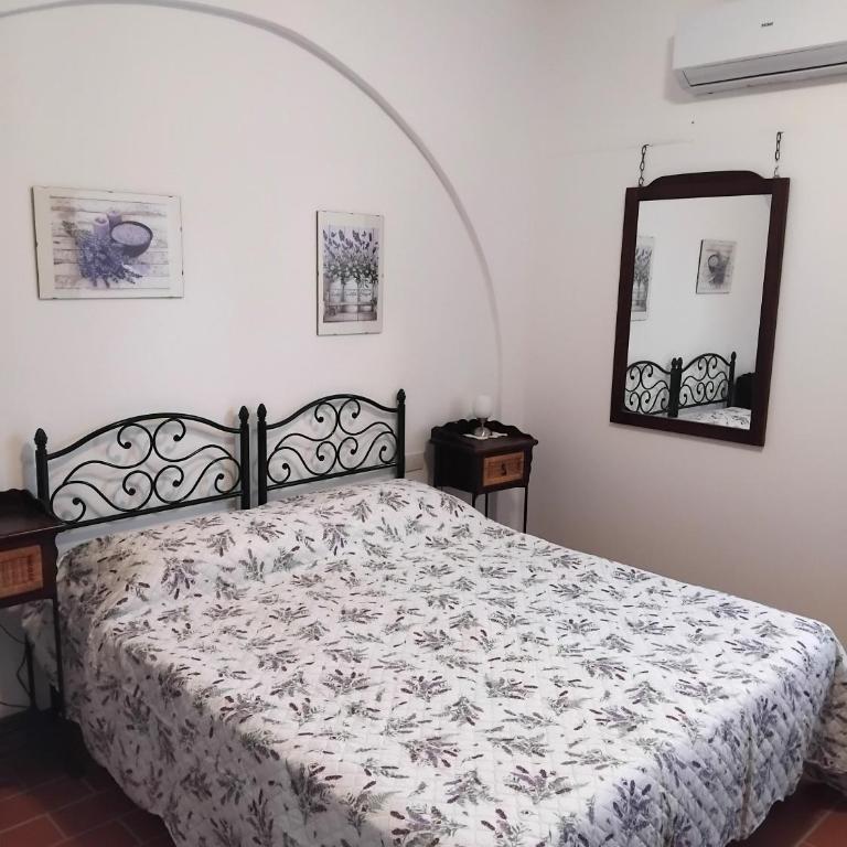 Agriturismo La Burraia - near San Gimignano, Air Conditioning - Appartamento con Vista Giardino - 9