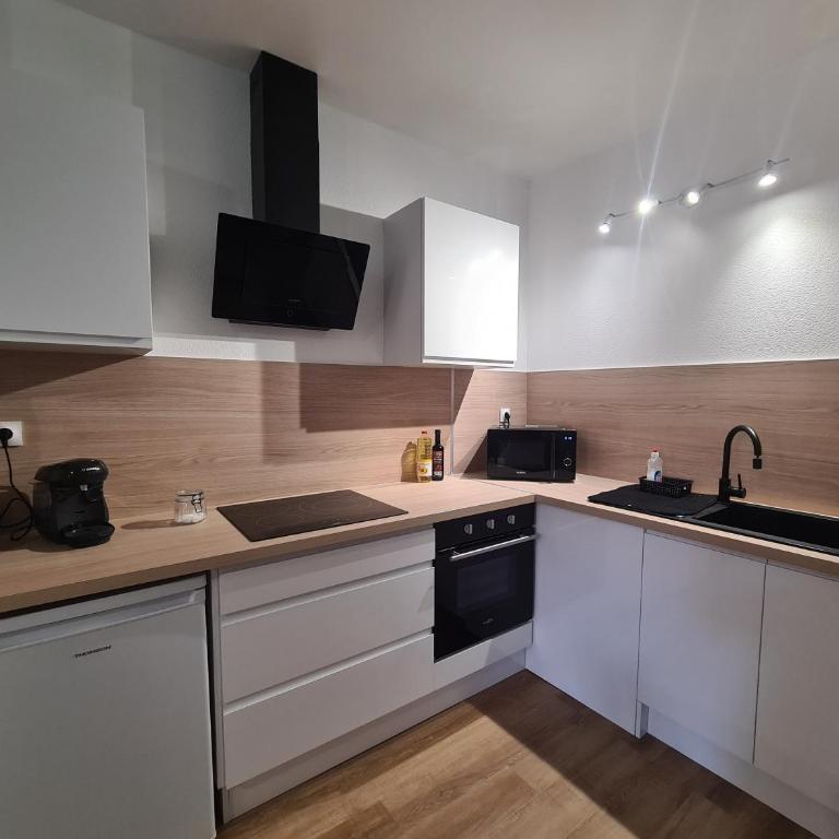 Douces Vagues - hypercentre climatisé - Apartment mit 1 Schlafzimmer - 12