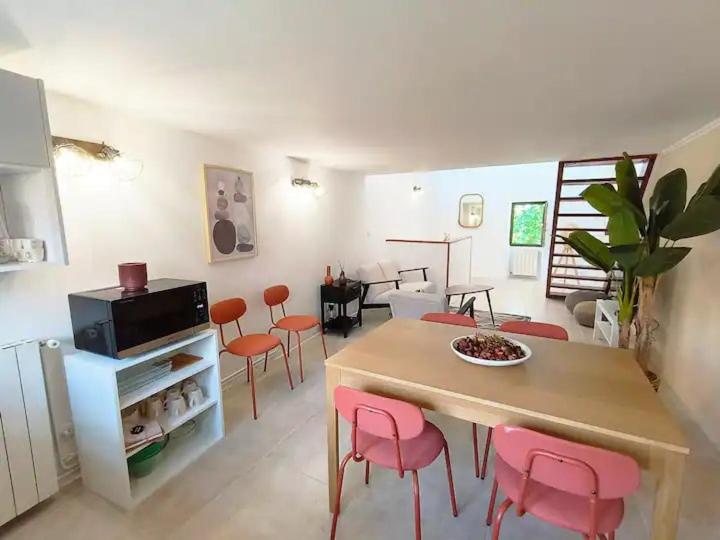 Rooftop de la Roquette Terrasse Clim - Three-Bedroom Apartment - 11