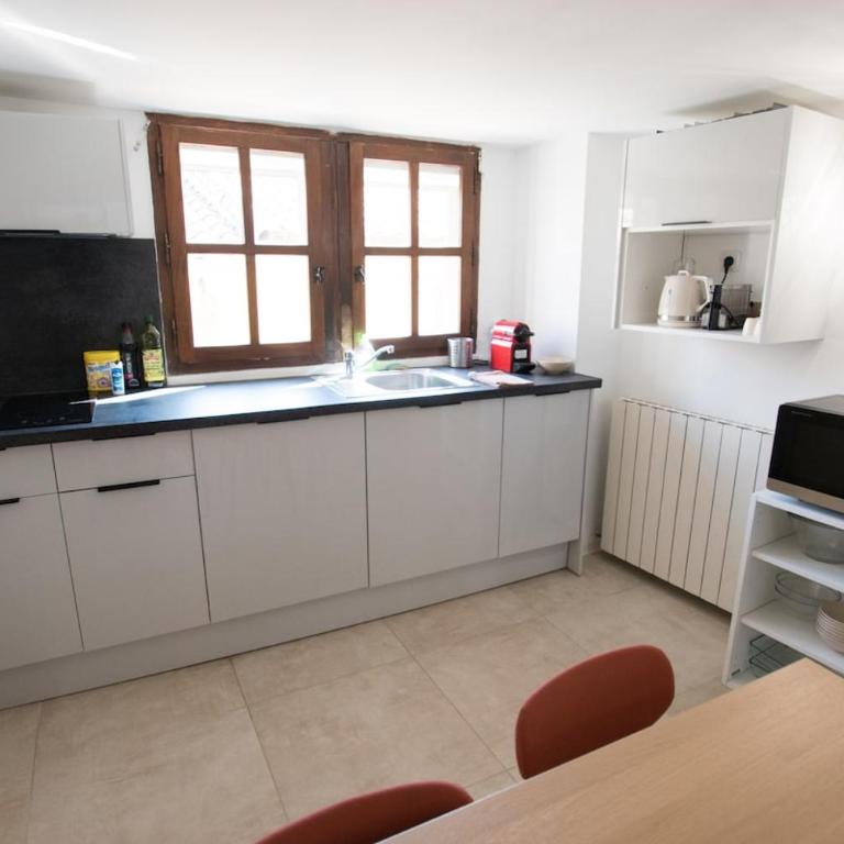 Rooftop de la Roquette Terrasse Clim - Three-Bedroom Apartment - 12